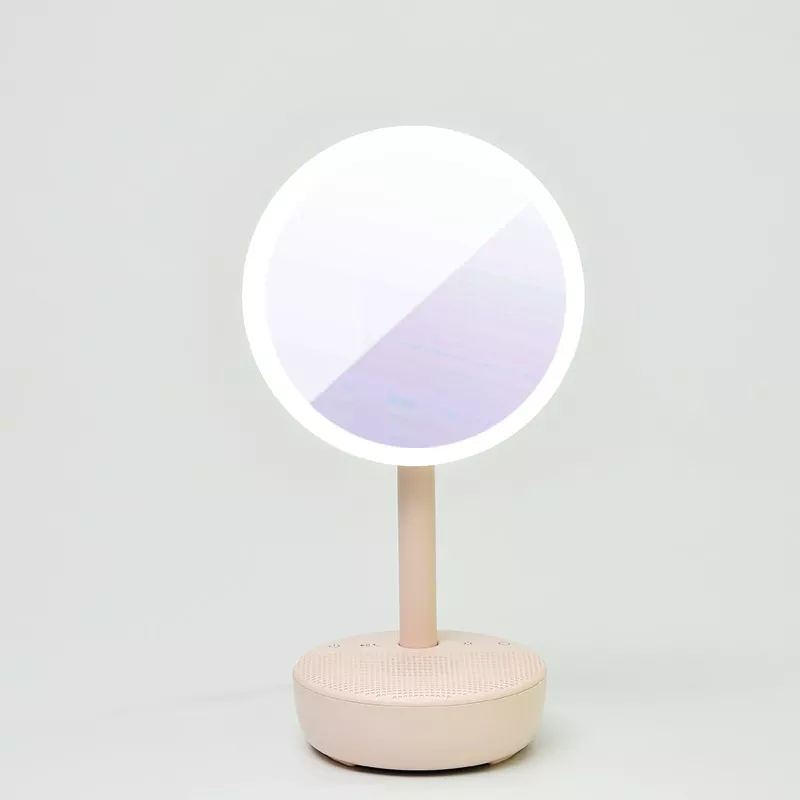 LED peegel Bluetooth kõlariga